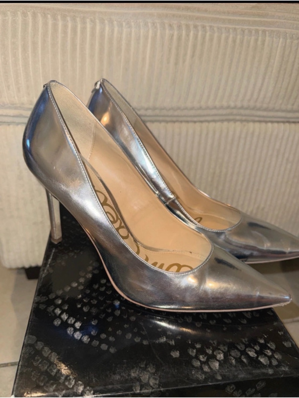 Sam Edelman “Hazel” Silver Pointed-Toe Pumps, 9.5, EUC